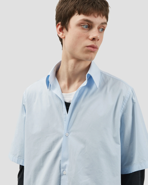 S/S Poplin Shirt - Light Blue Fairly Normal