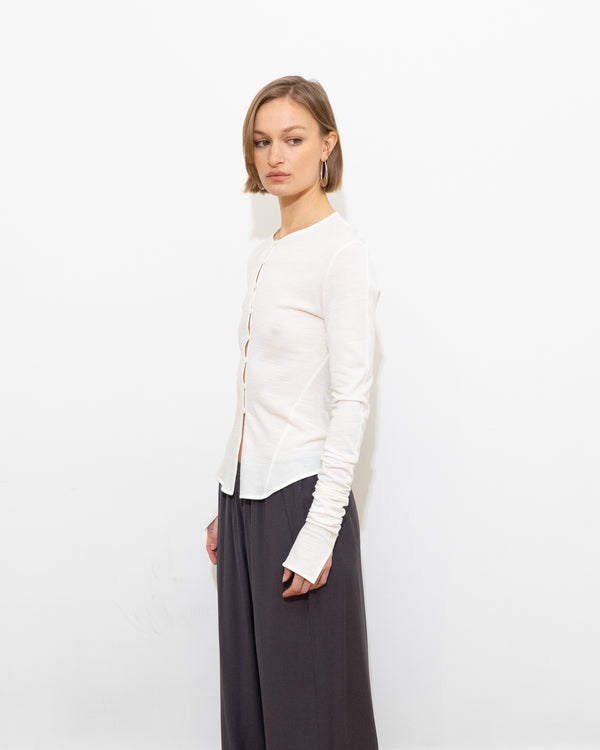 Buttoned Longsleeve - White Unmere