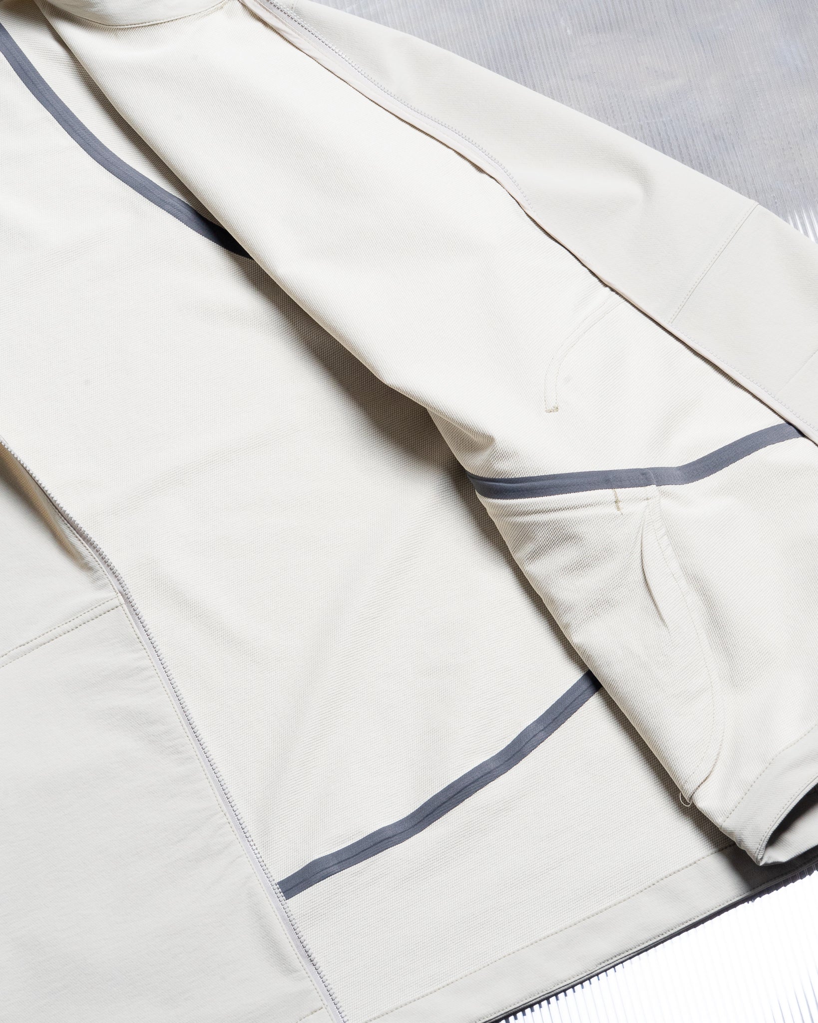 media.preview_image.alt