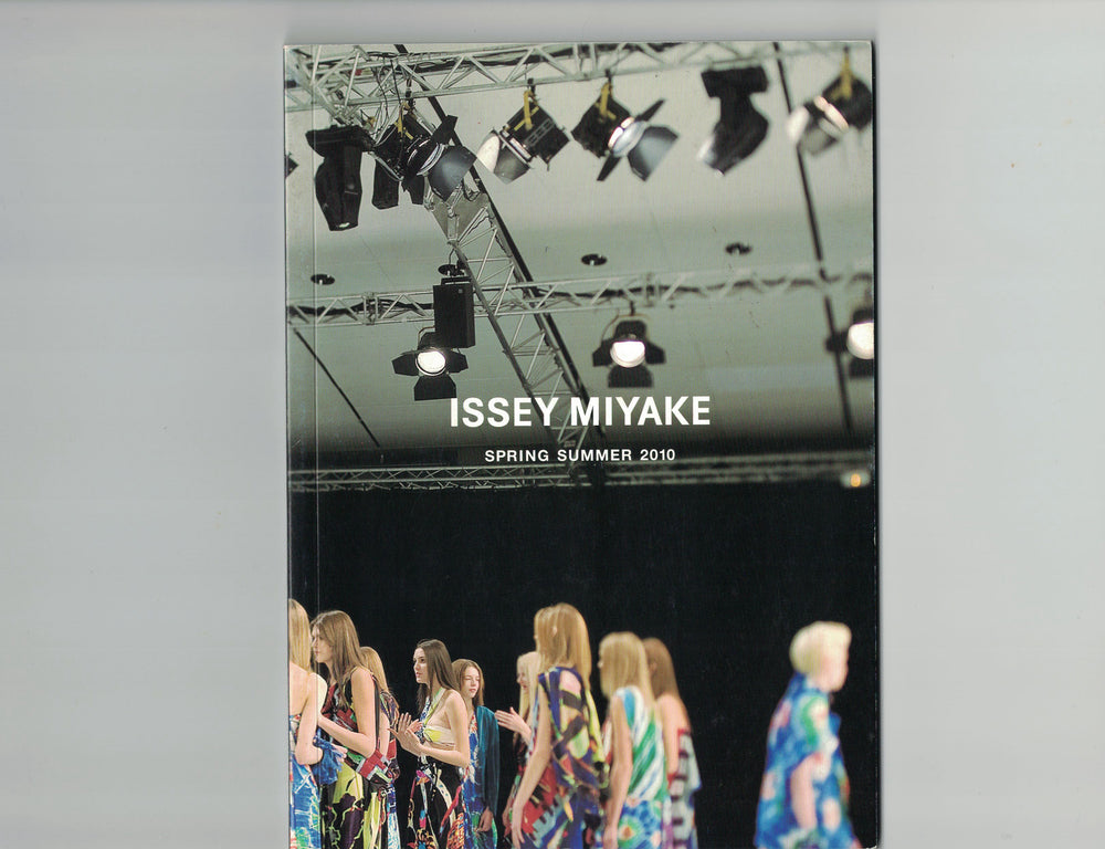 Issey Miyake S/S 10 lookbook