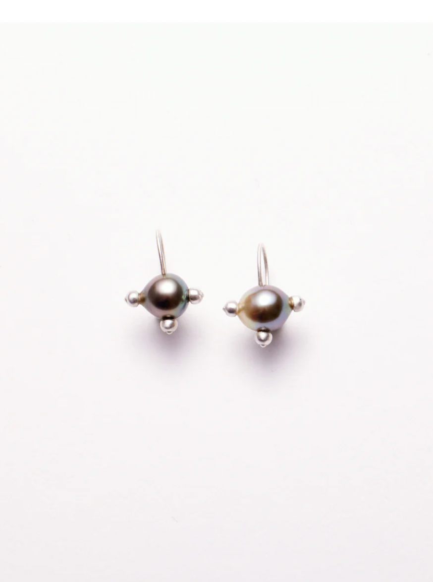 Pin Cushion Pearl Earrings - Tahitian Gray