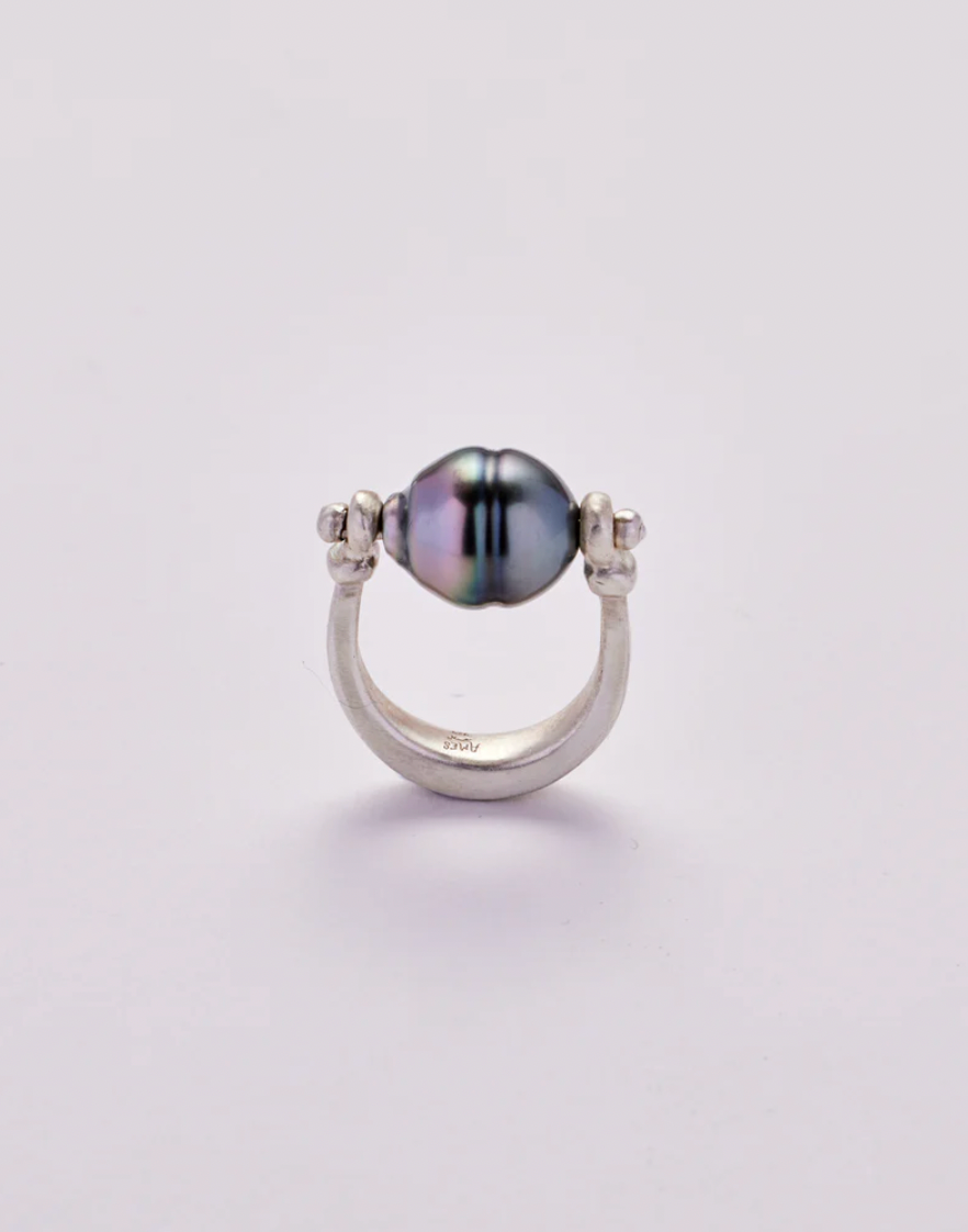 Sling Ring - Tahitian Pearl