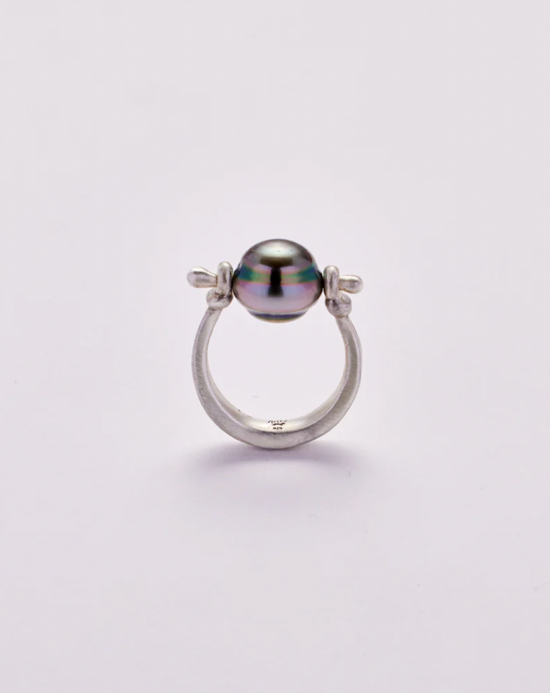 media.preview_image.alt