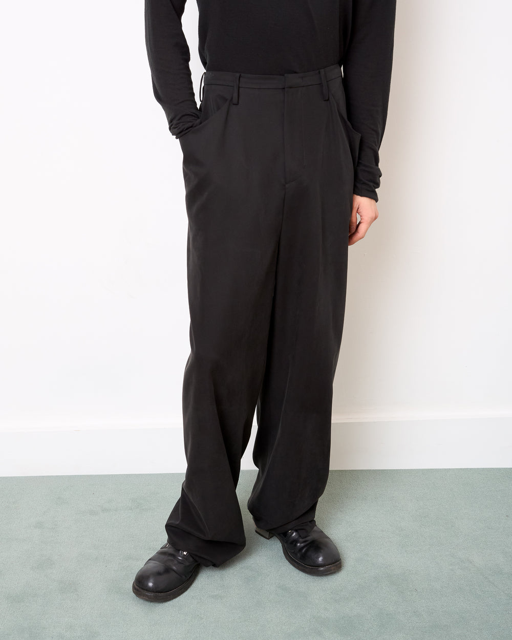 Pleated Double Pocket Pants - Washed Black DDailies