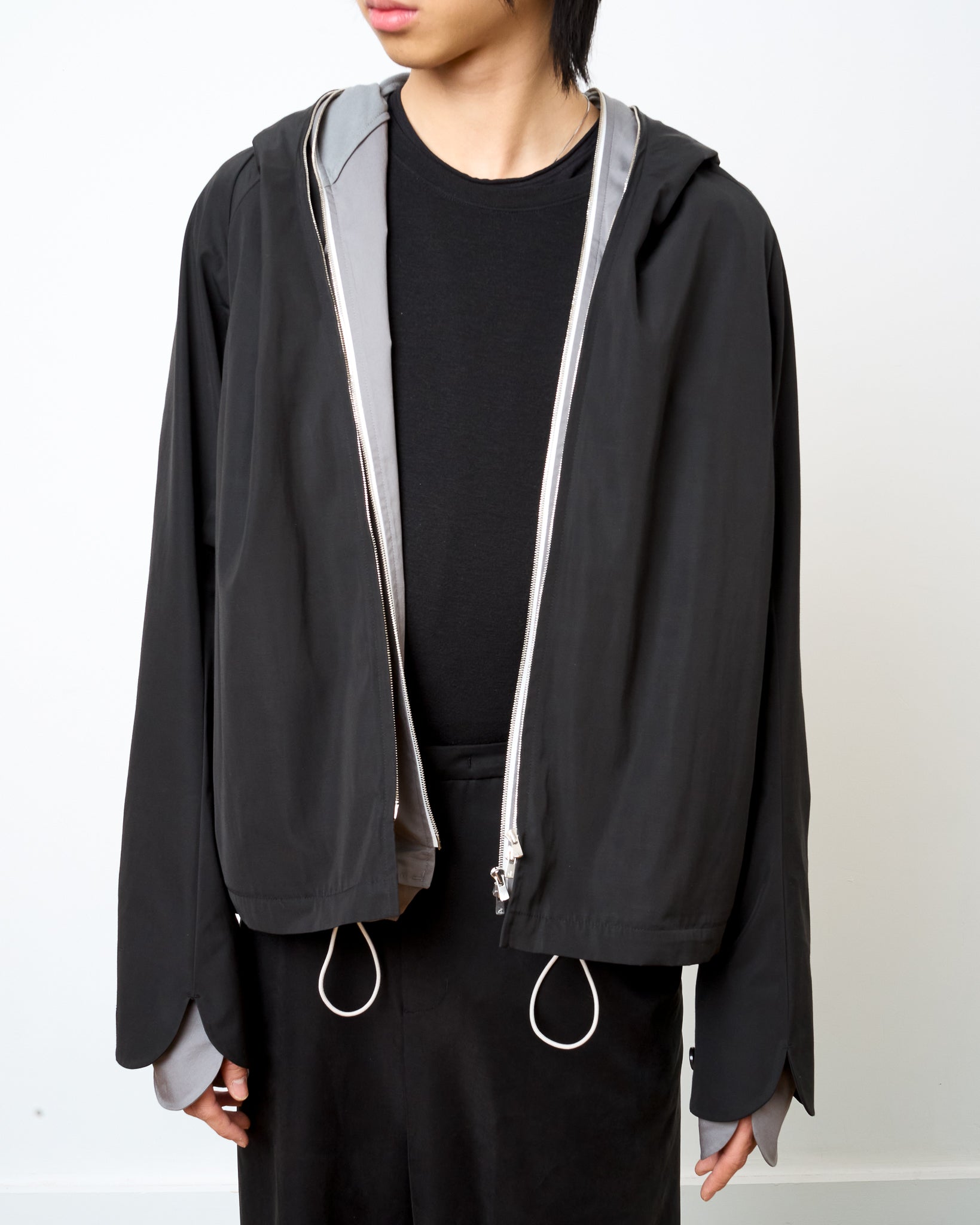 media.preview_image.alt