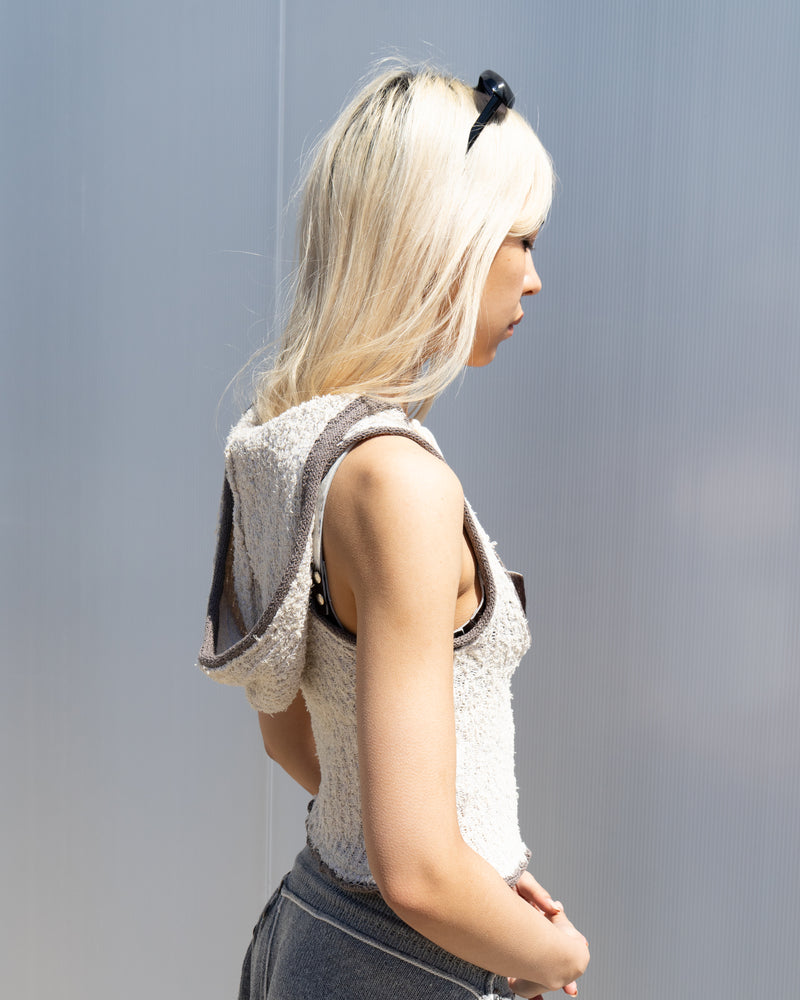 media.preview_image.alt