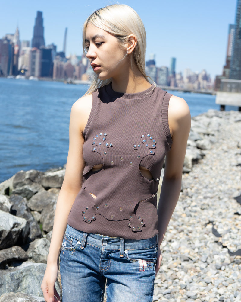 media.preview_image.alt