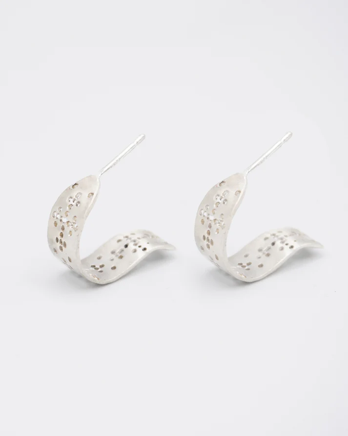 Weaver's Hoops - Silver Lizzie Ames