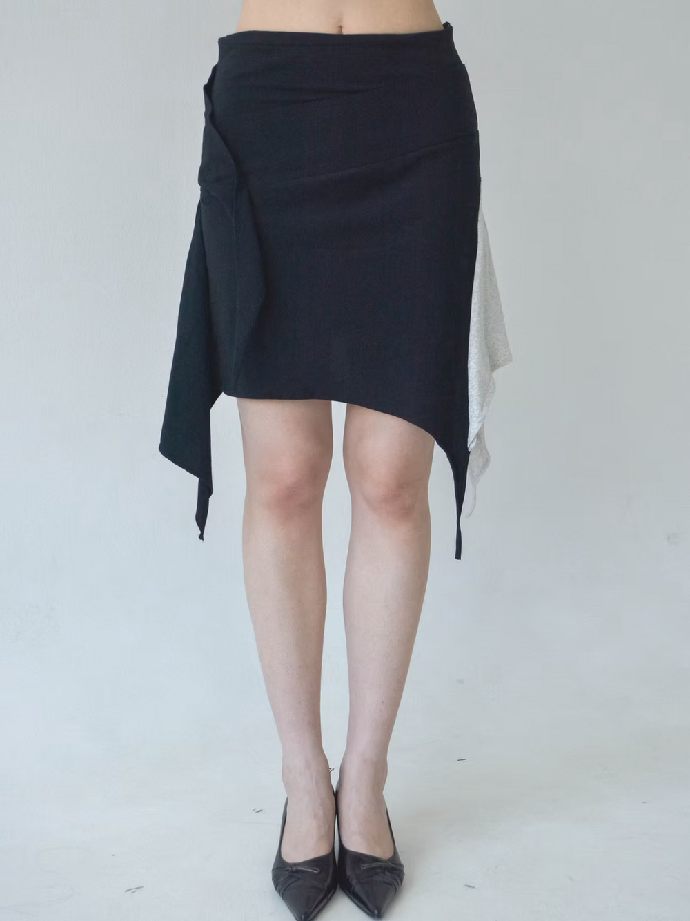 Tro Midi Skirt - Black