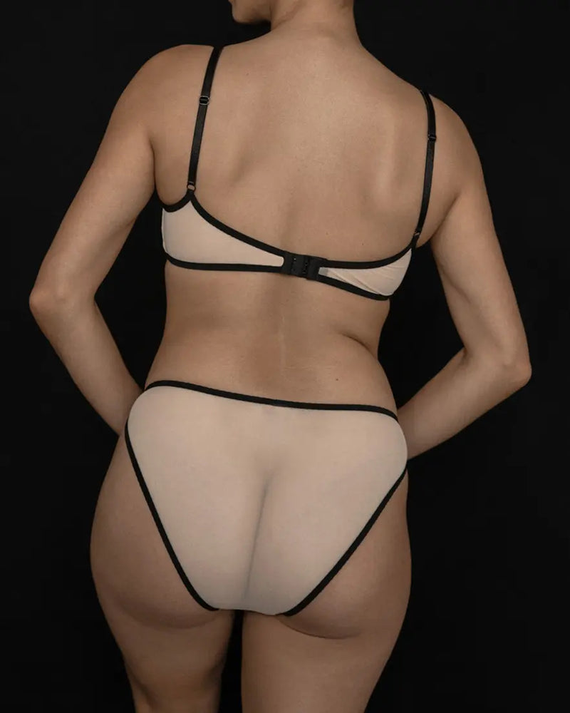 media.preview_image.alt