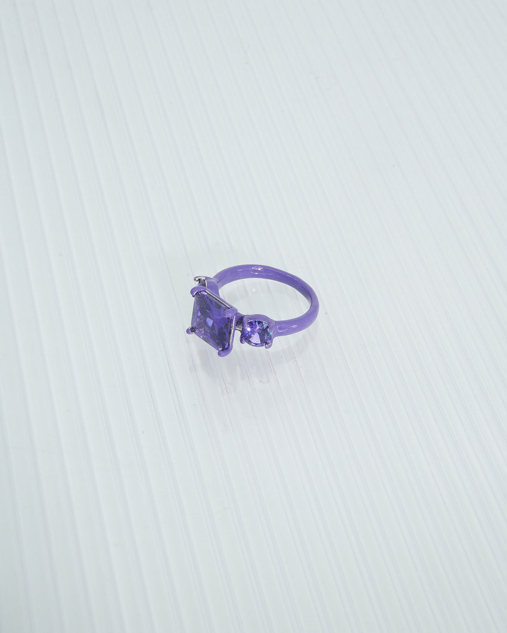UV Ring - Violet