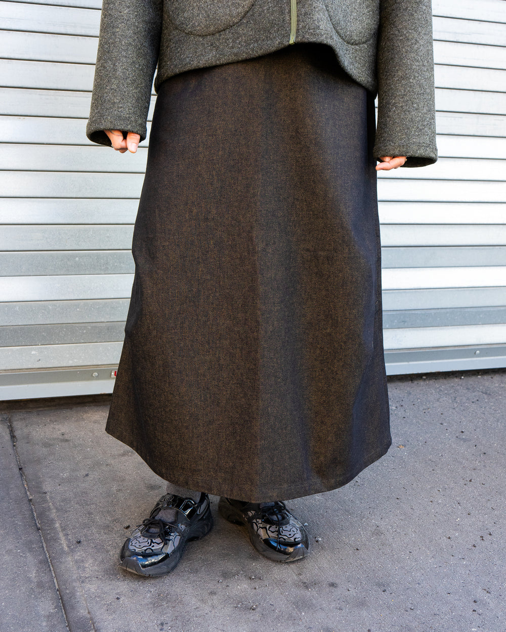 Dart Skirt - Black/Mustard