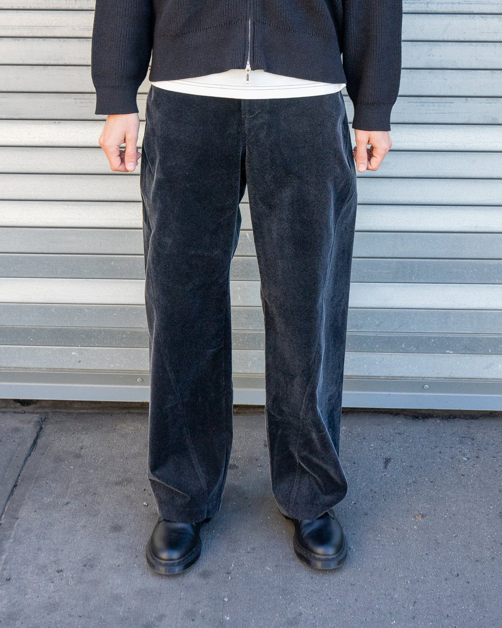 Twisted Seam Trouser - Charcoal