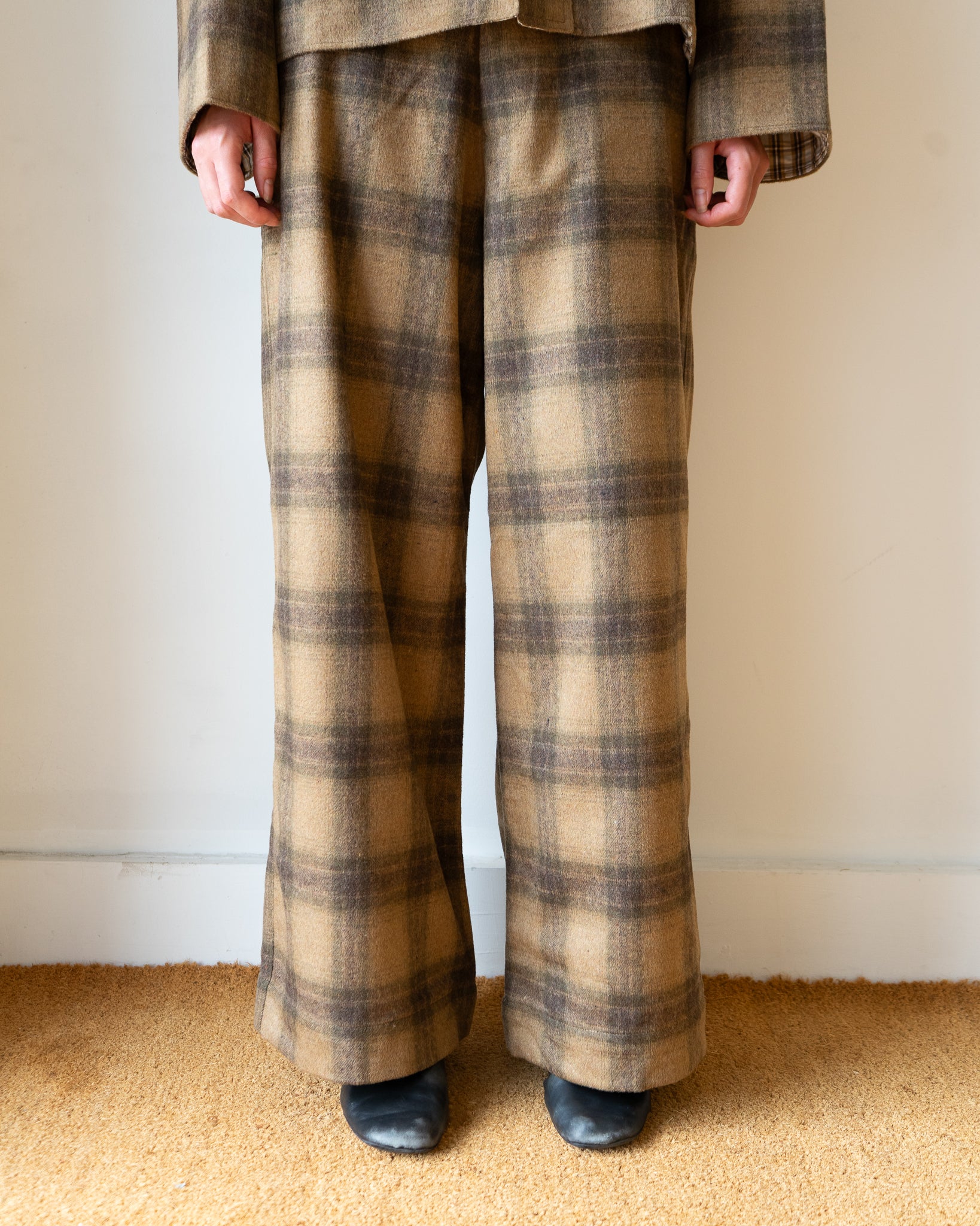 media.preview_image.alt